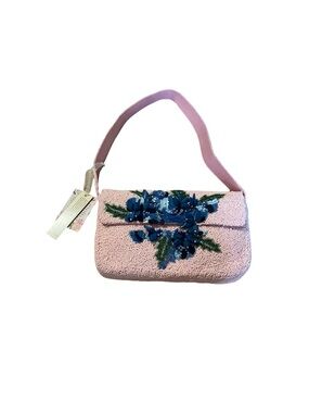 NWT Pink Hydrangea Beaded Bag Viral Beaded Bag with Blye Hydrangea- floral